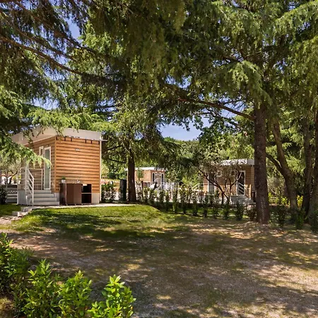 캠프장 Maistra Koversada Covered Pitches